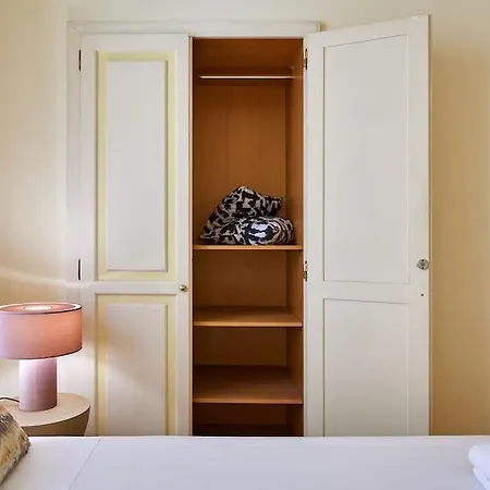 Irex - Cavour Private Apartman *