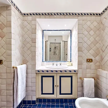 Irex - Cavour Private Apartman